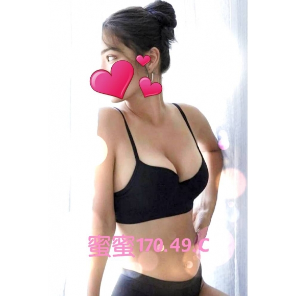 宜蘭按摩 蜜蜜 暗配 長腿 C杯